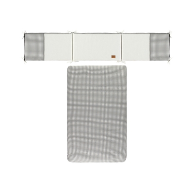 Colcha+protector de 60x120cm. Checks Gris